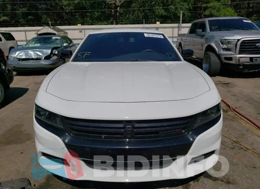 2C3CDXJG8NH154128 Photo# 5