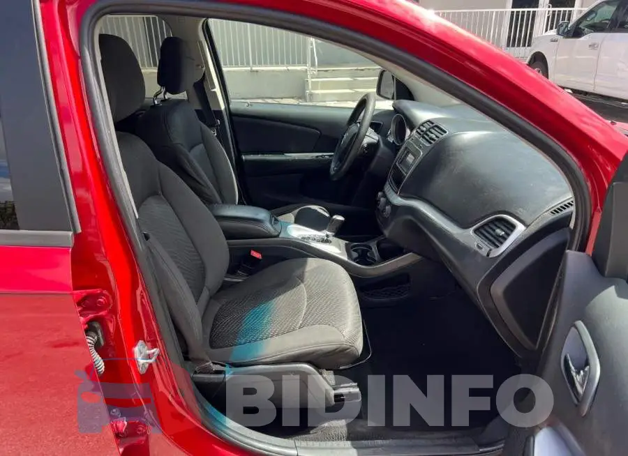 3C4PDCAB7HT573495 Photo# 7
