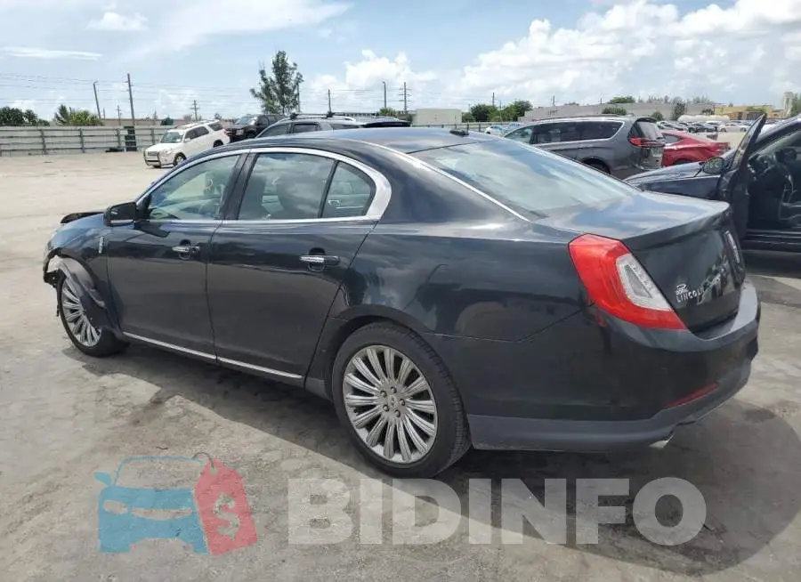 1LNHL9DK7EG603242 Photo# 2