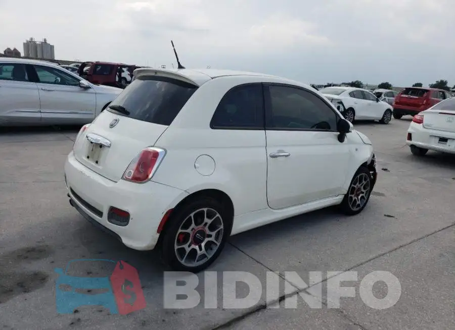 3C3CFFBR2FT709975 Photo# 3