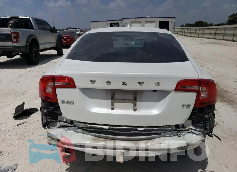 YV140MFK6F1346794 Photo# 6