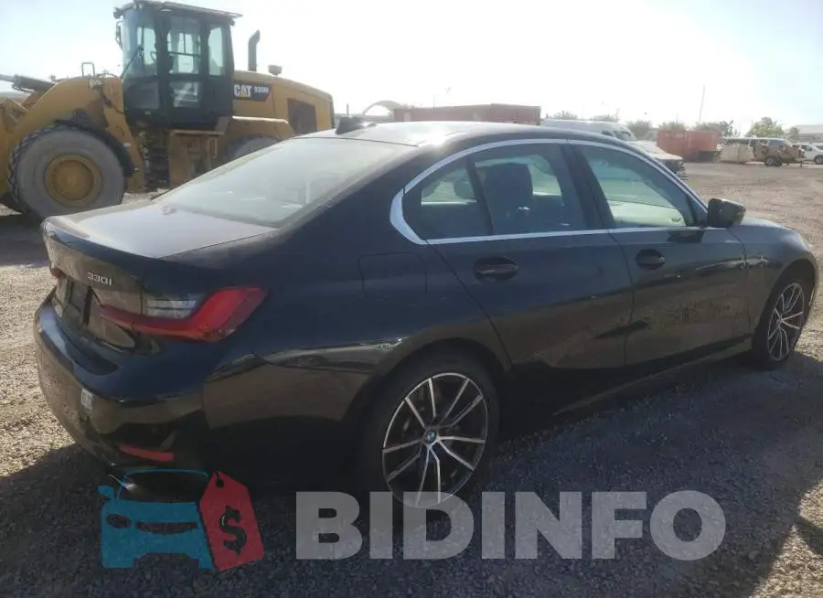 3MW5R7J09M8C12049 Photo# 3