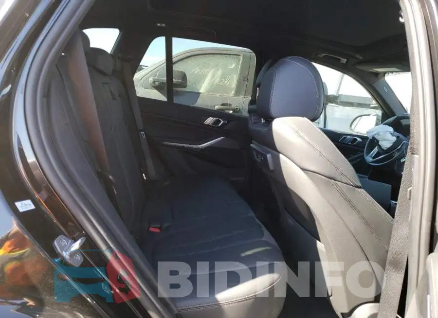 5UXCR4C02P9N67742 Photo# 11