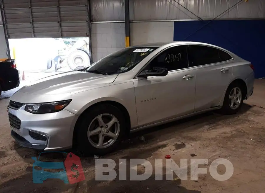 1G1ZB5ST9HF117924 Photo# 1