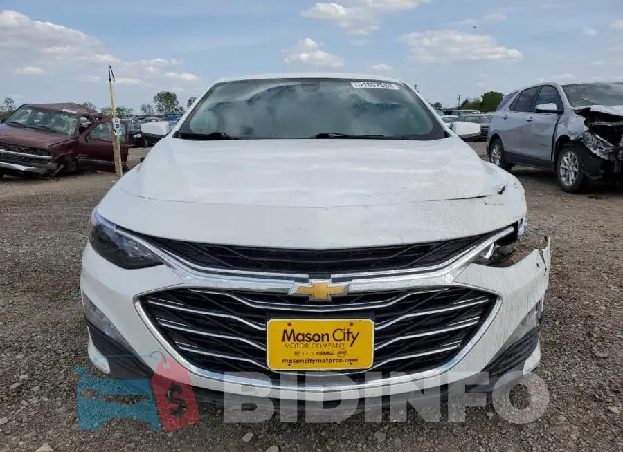 1G1ZD5ST0KF142860 Photo# 5