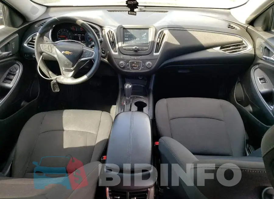 1G1ZD5ST8JF215634 Photo# 8