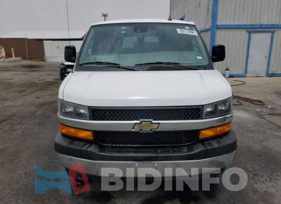 1GAZGPFP6M1214533 Photo# 5