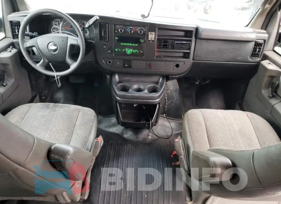1GNZGXFA3E1144193 Photo# 8