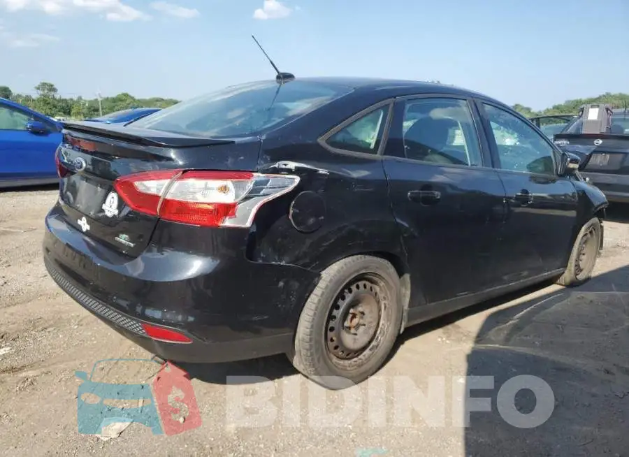 1FADP3F21EL304814 Photo# 3