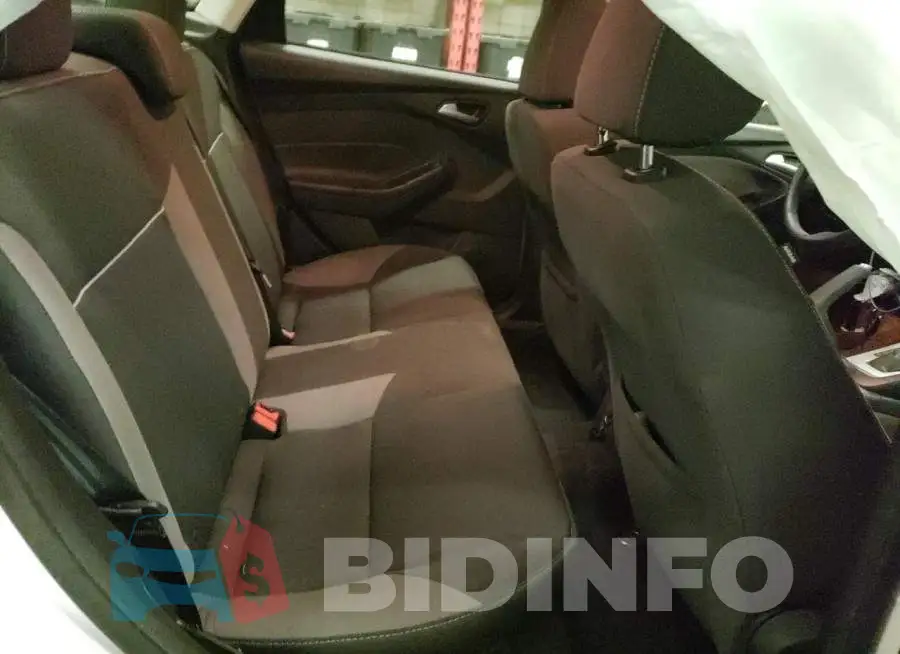 1FADP3F23EL169335 Photo# 10