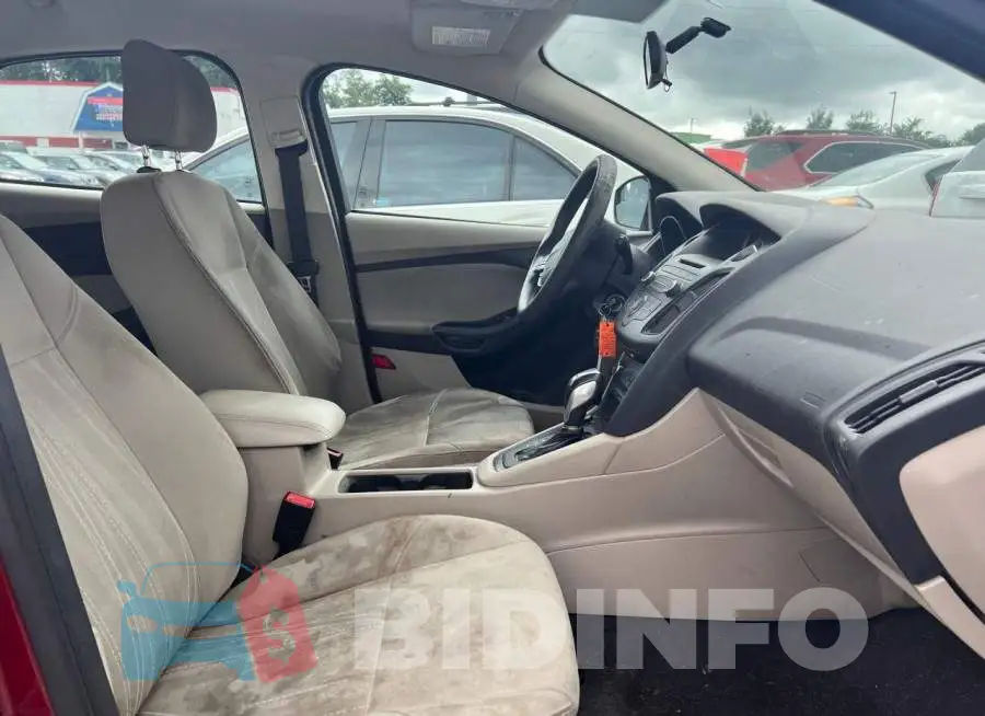 1FADP3K22FL289960 Photo# 5