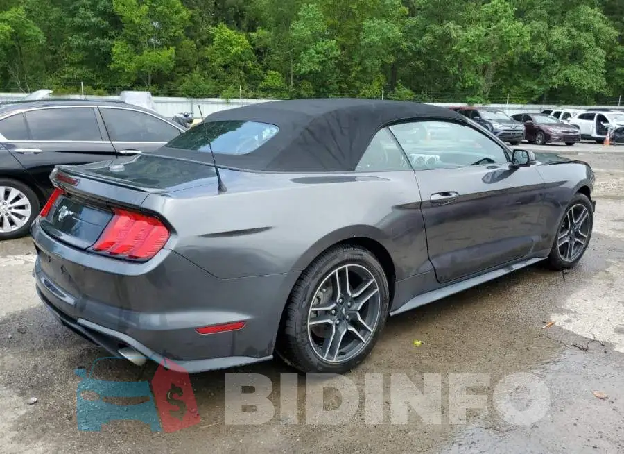 1FATP8UH5J5177032 Photo# 3