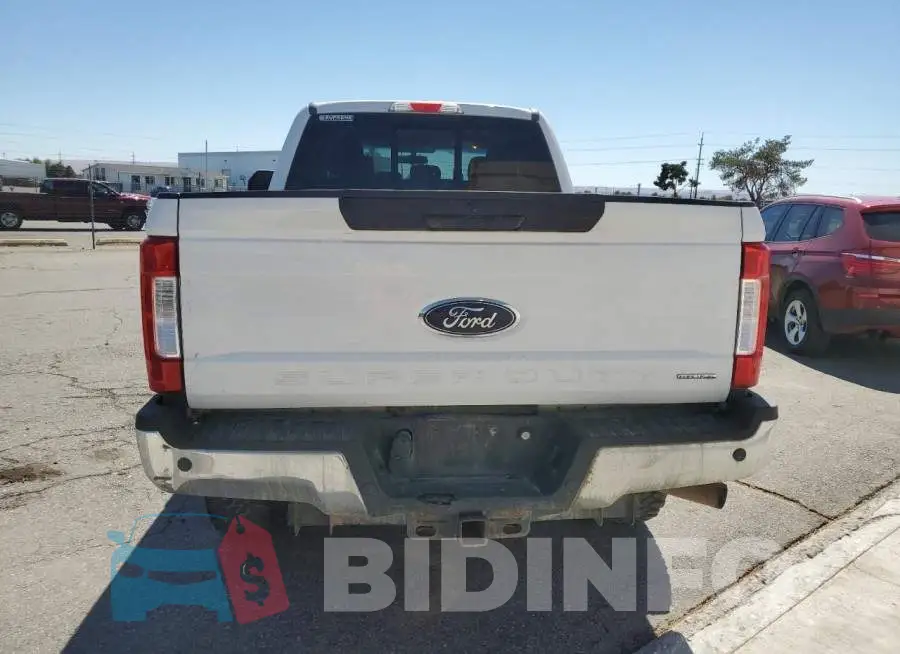 1FT7X2B65JEB43361 Photo# 6
