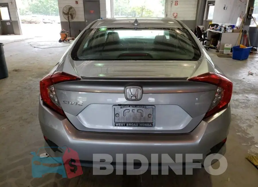 19XFC1F38HE203875 Photo# 6