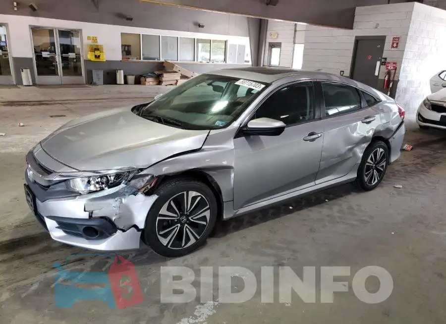 19XFC1F38HE203875 Photo# 1