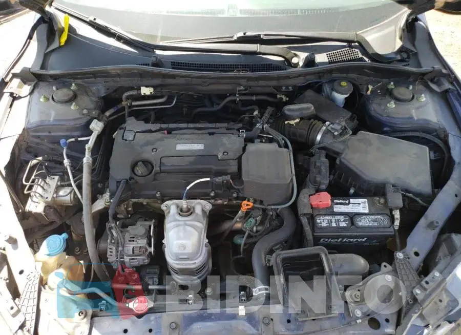 1HGCR2F35HA173181 Photo# 11