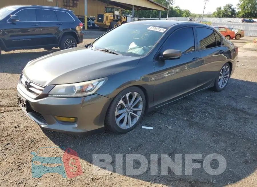 1HGCR2F57FA135269 Photo# 1