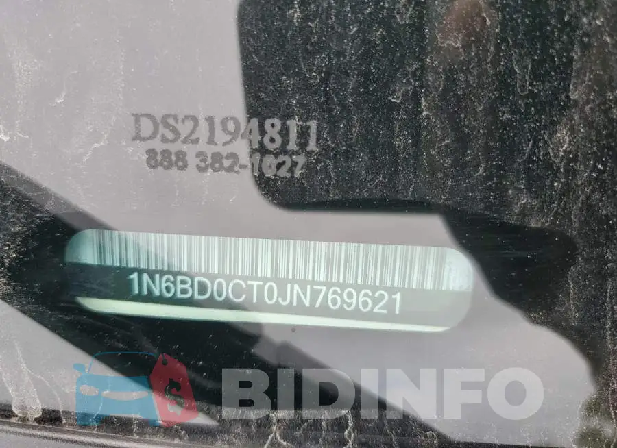 1N6BD0CT0JN769621 Photo# 12