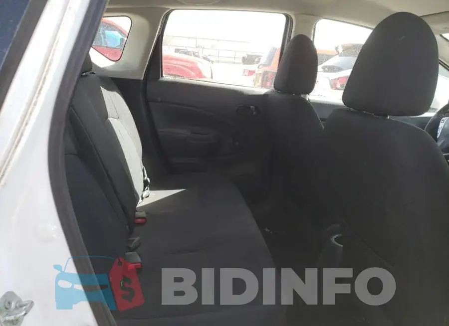 3N1CE2CP9FL440221 Photo# 10