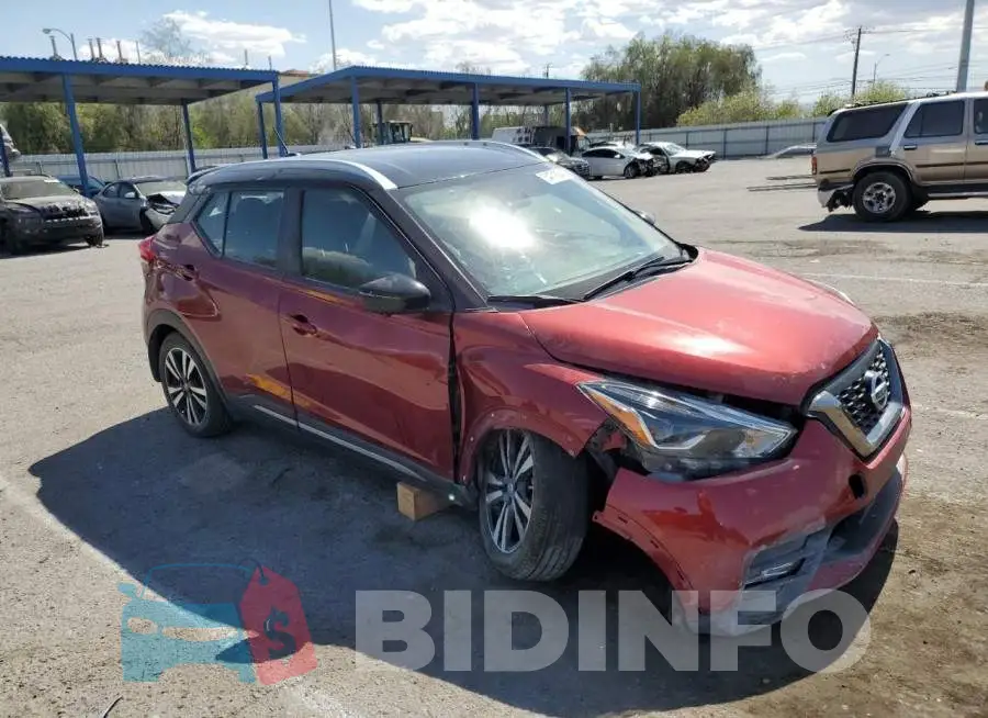 3N1CP5CU6JL536155 Photo# 4