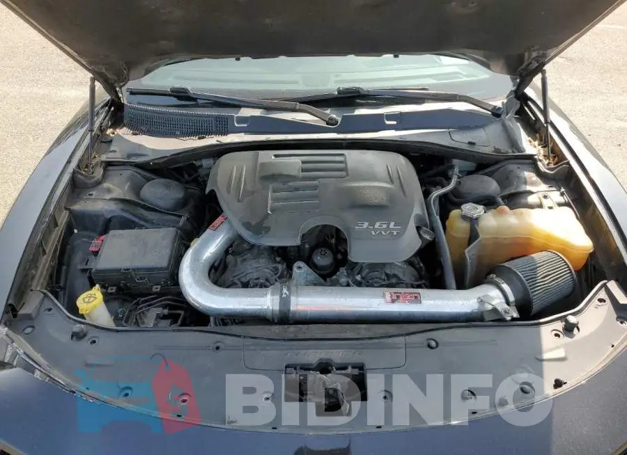 2C3CDXJG3FH739216 Photo# 11