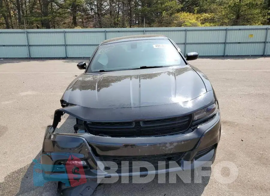 2C3CDXJG3FH739216 Photo# 5