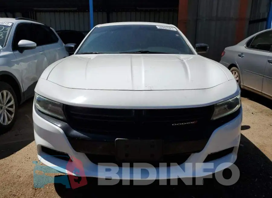 2C3CDXJG3KH663040 Photo# 5