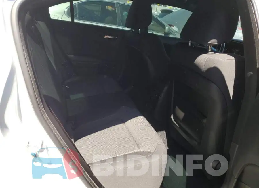 2C3CDXJG3KH663040 Photo# 10