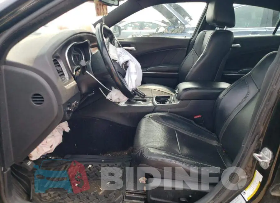 2C3CDXJG4FH766019 Photo# 7