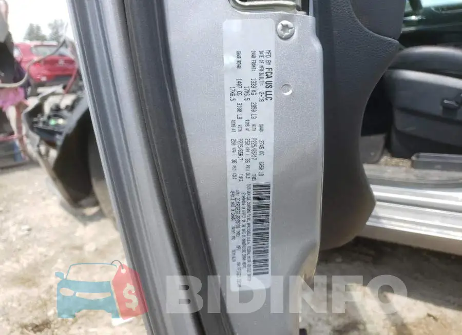 2C4RDGEG7JR205798 Photo# 12