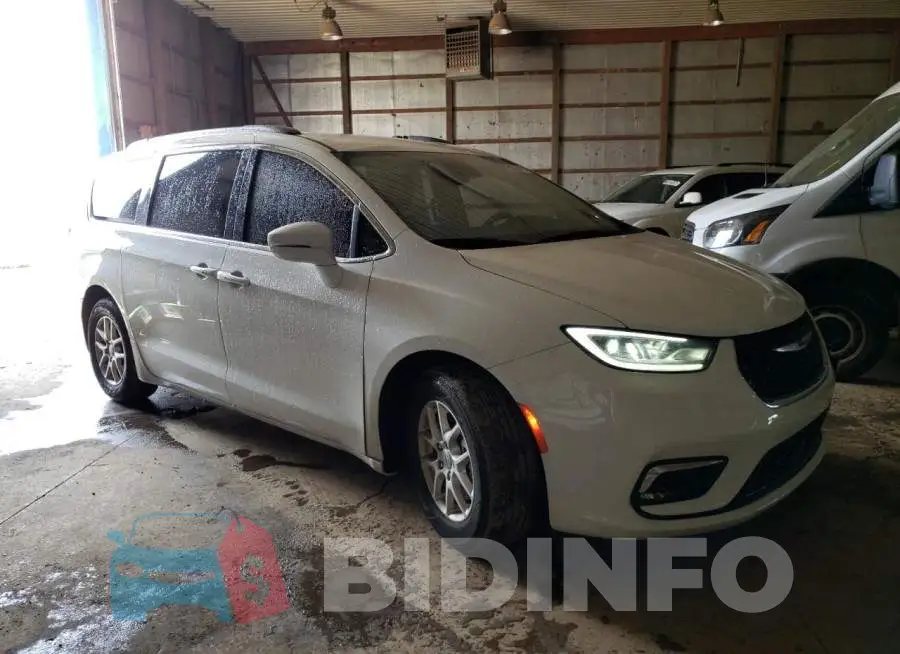 2C4RC1BG6NR169113 Photo# 4