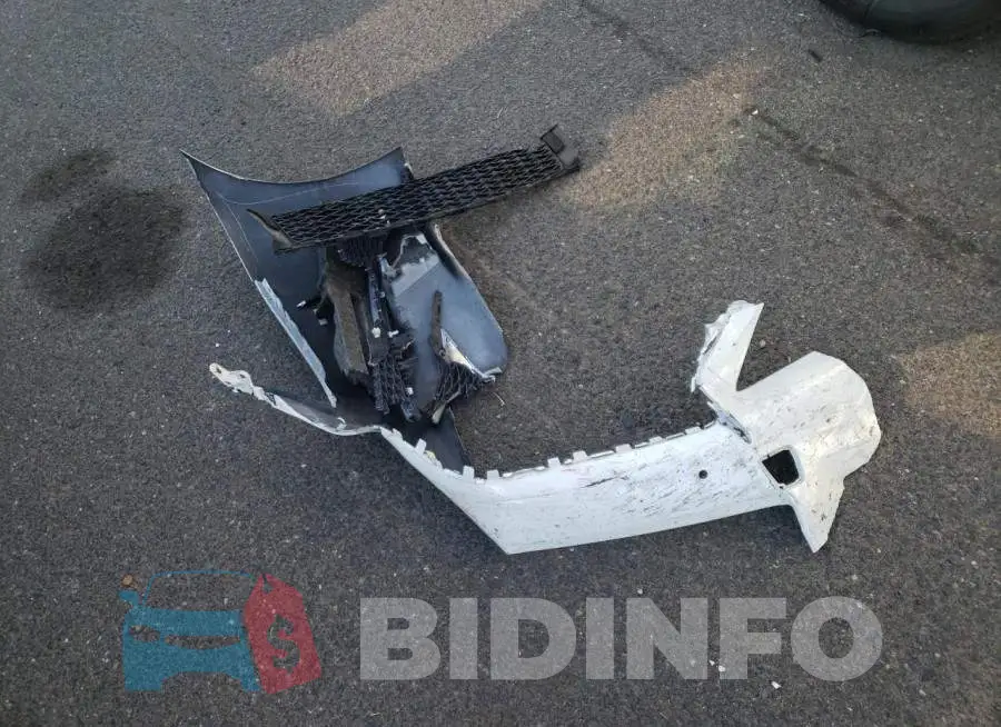 JTHBE1BLXFA008289 Photo# 12