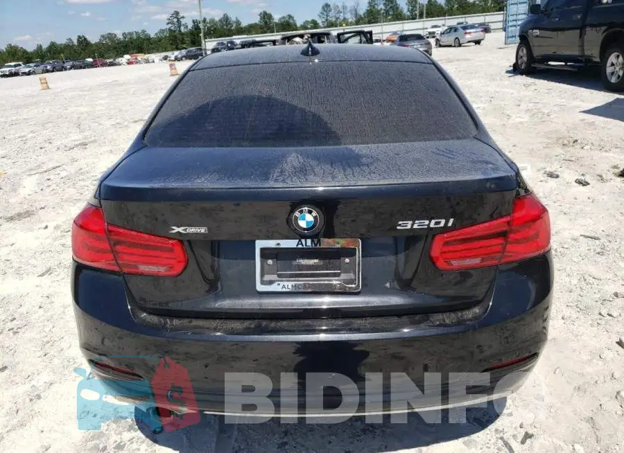 WBA8A3C52GK689334 Photo# 6
