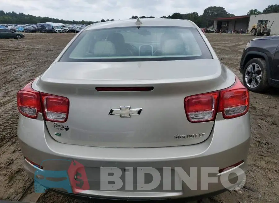 1G11D5SL2FF142586 Photo# 6