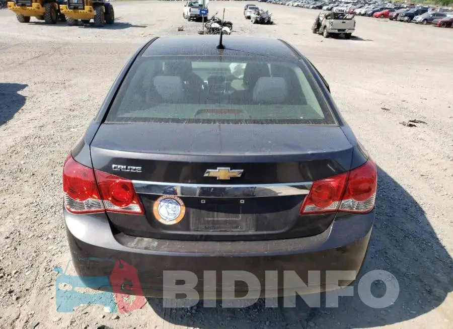 1G1PA5SGXE7186673 Photo# 6