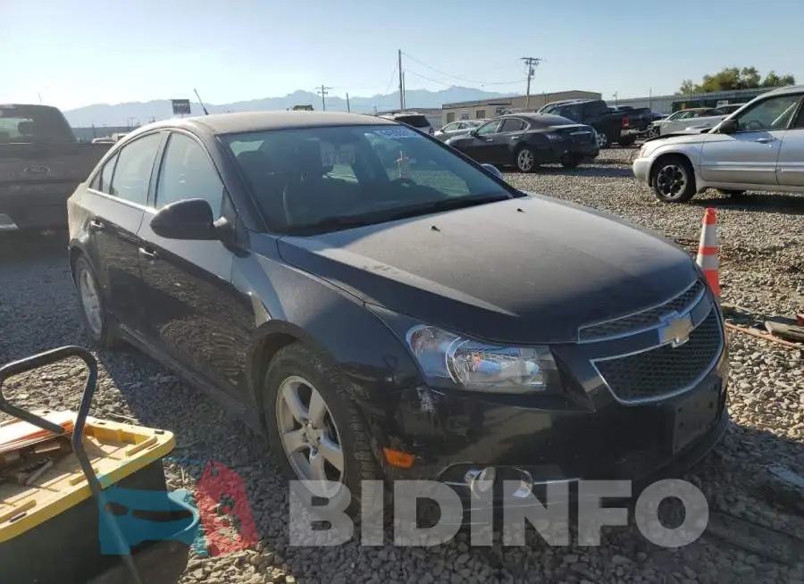 1G1PD5SB4E7181755 Photo# 4