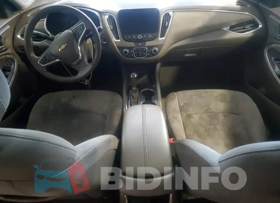 1G1ZD5ST7KF140135 Photo# 8