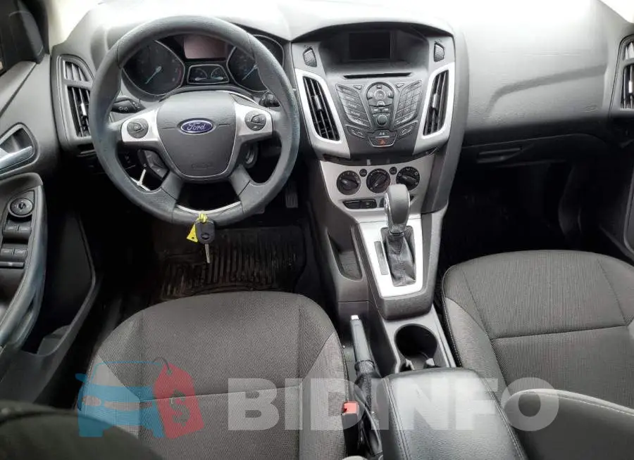 1FADP3F22EL155040 Photo# 8