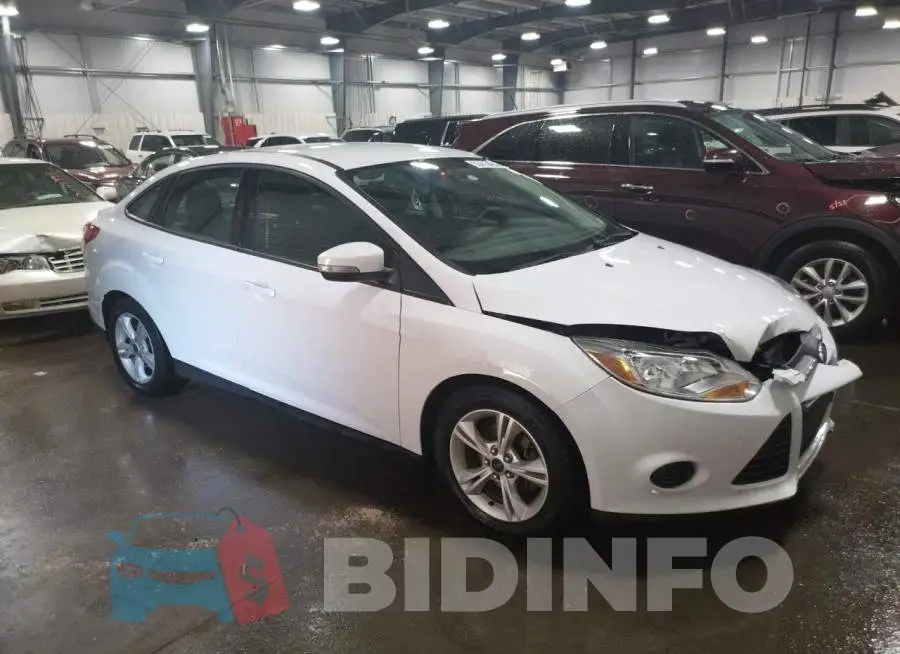 1FADP3F27EL441501 Photo# 4