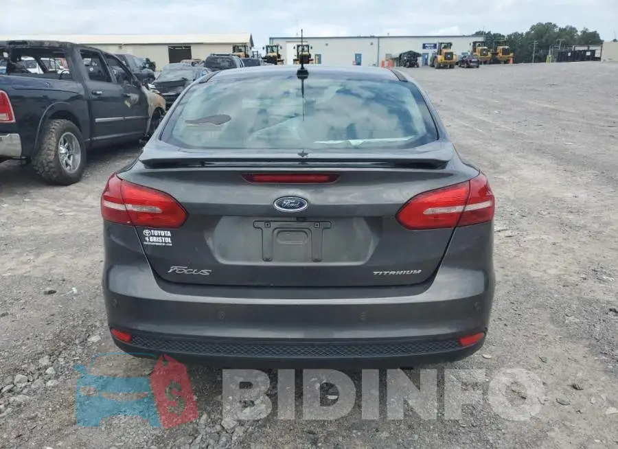 1FADP3J24HL307301 Photo# 6