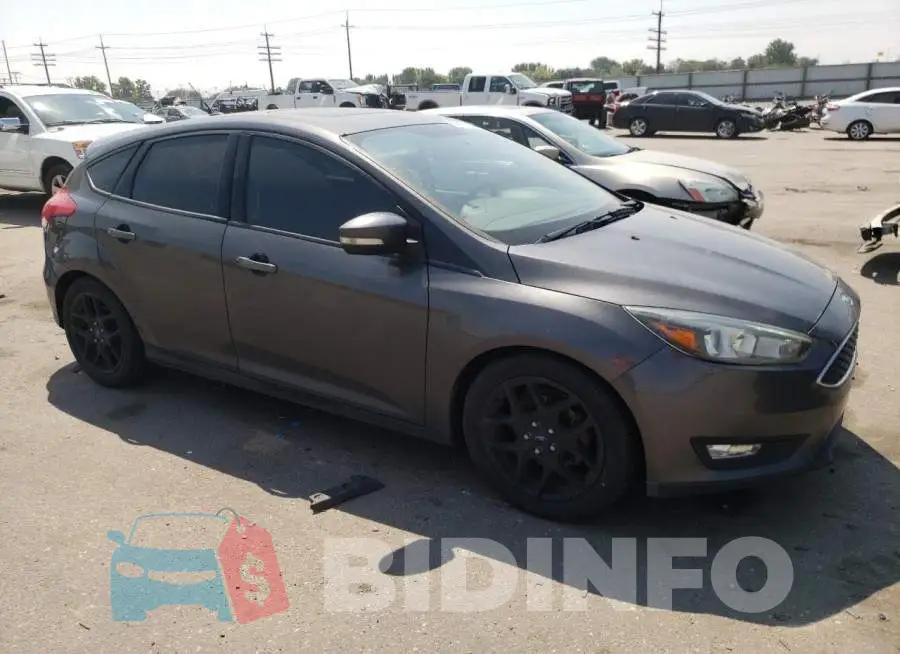 1FADP3K2XGL256075 Photo# 4