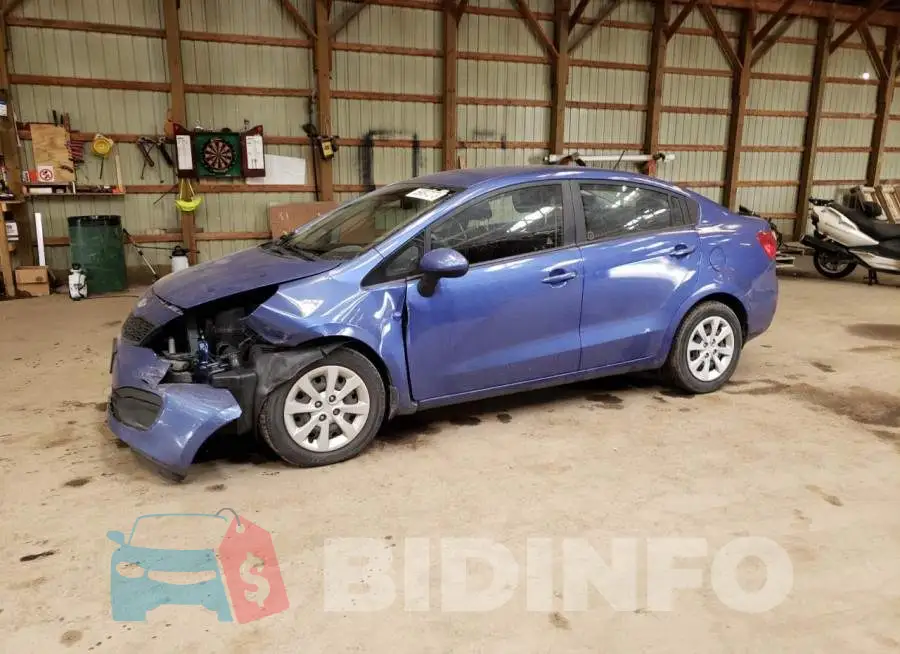 KNADM4A39F6433129 Photo# 1
