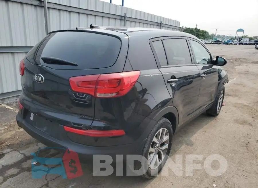 KNDPB3AC8G7862967 Photo# 3