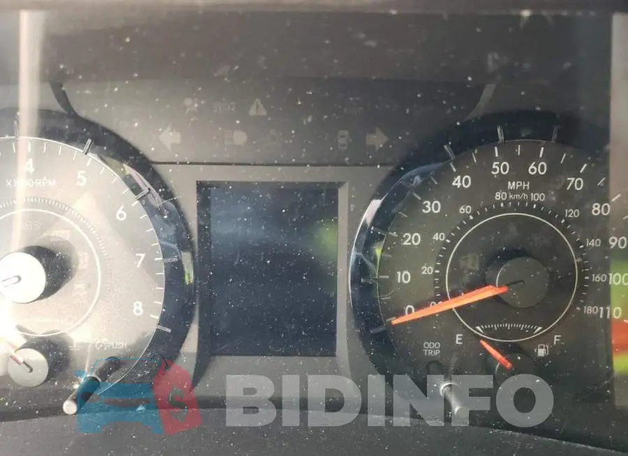 5TDZZ3DC1HS852787 Photo# 8