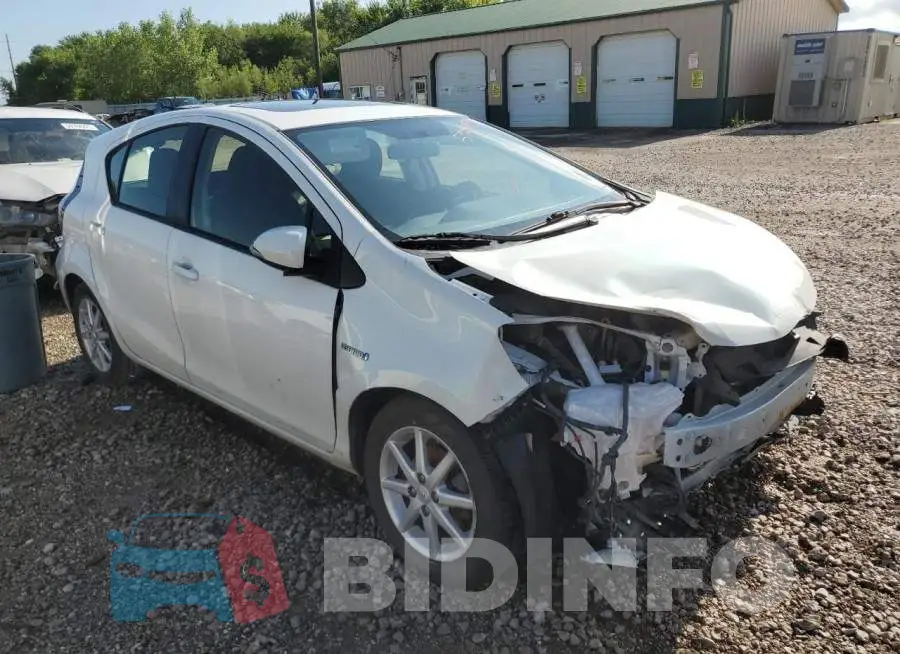 JTDKDTB34F1109148 Photo# 4