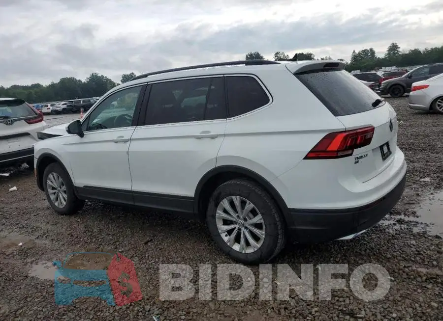 3VV2B7AX6KM074161 Photo# 2