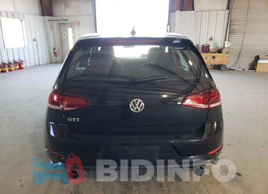 3VW447AU3JM267600 Photo# 6