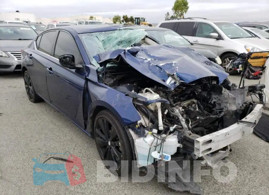 1N4BL4CV4LC207434 Photo# 4