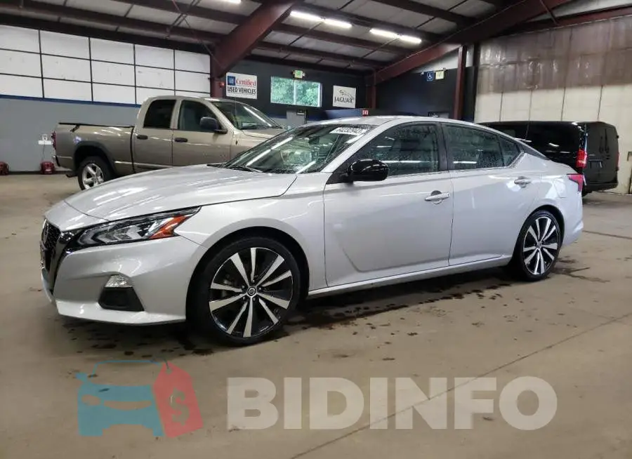 1N4BL4CV5NN350254 Photo# 1