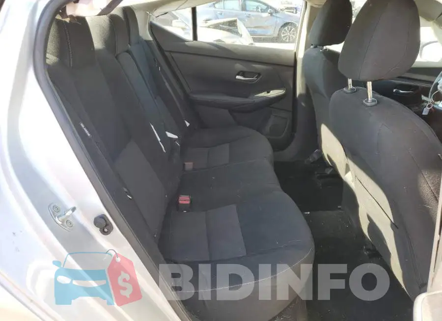 3N1AB8CV5NY261032 Photo# 10